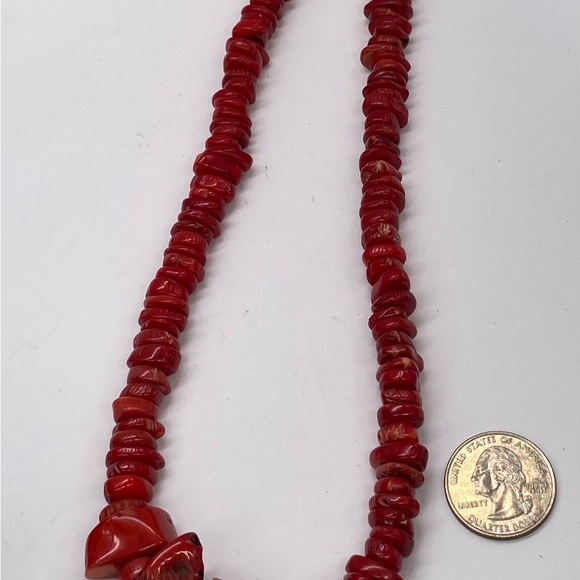 Vintage Genuine Red Coral Necklace - Picture 3 of 3